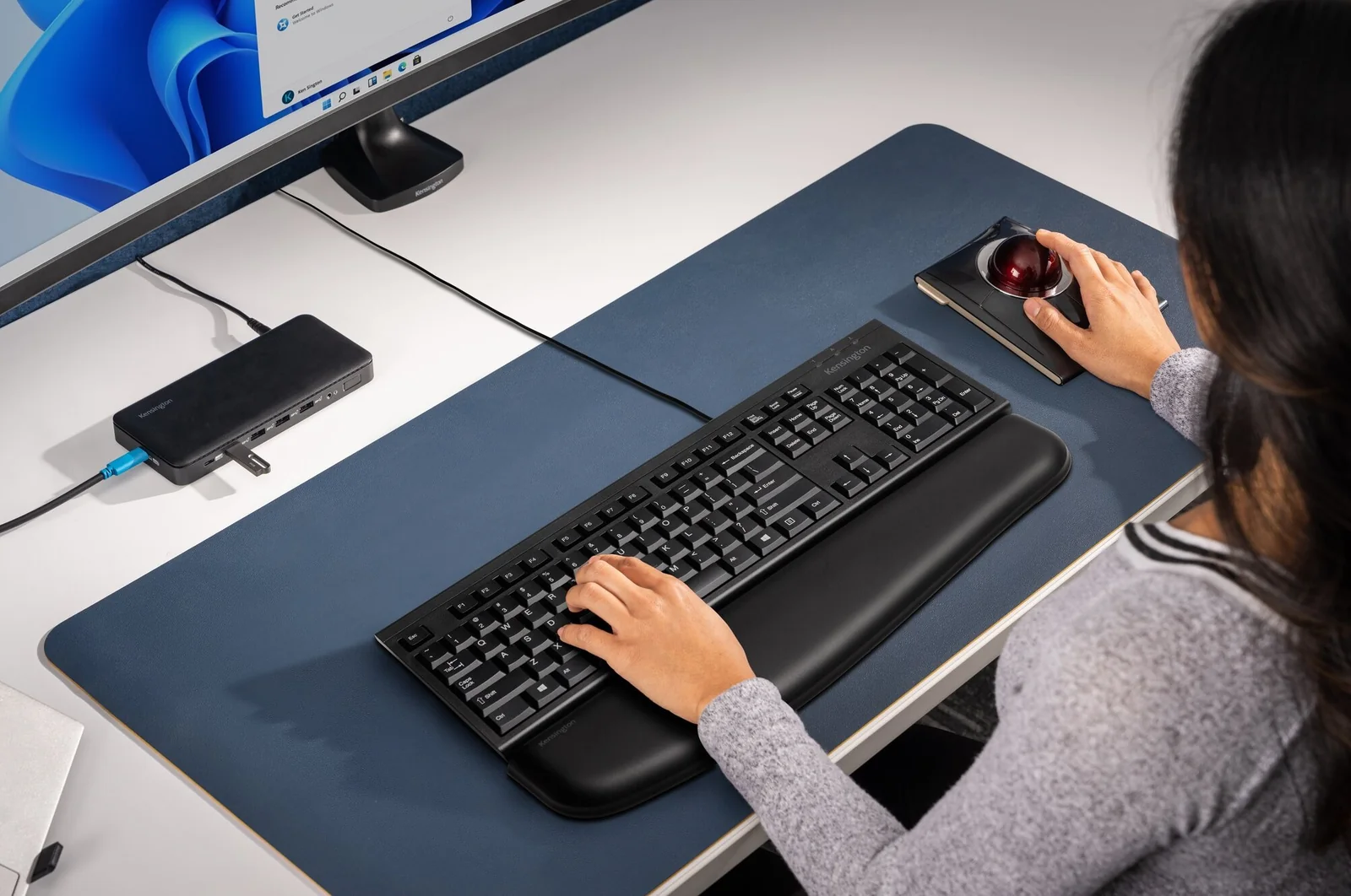 Kensington KB100 EQ Keyboard