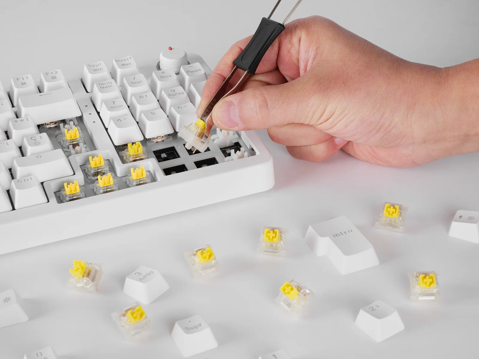 Mars Gaming MKPROWYFR Keyboard White, French