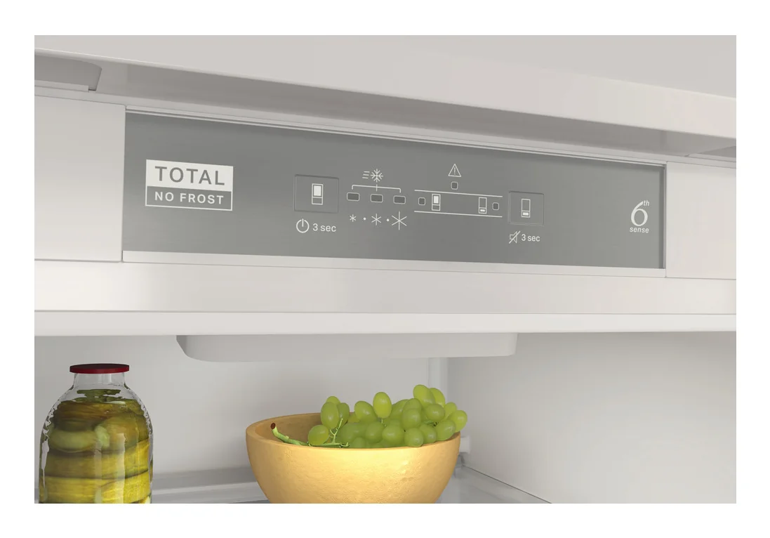 Whirlpool WHC20 T322 UK 280L Integrated Fridge Freezer