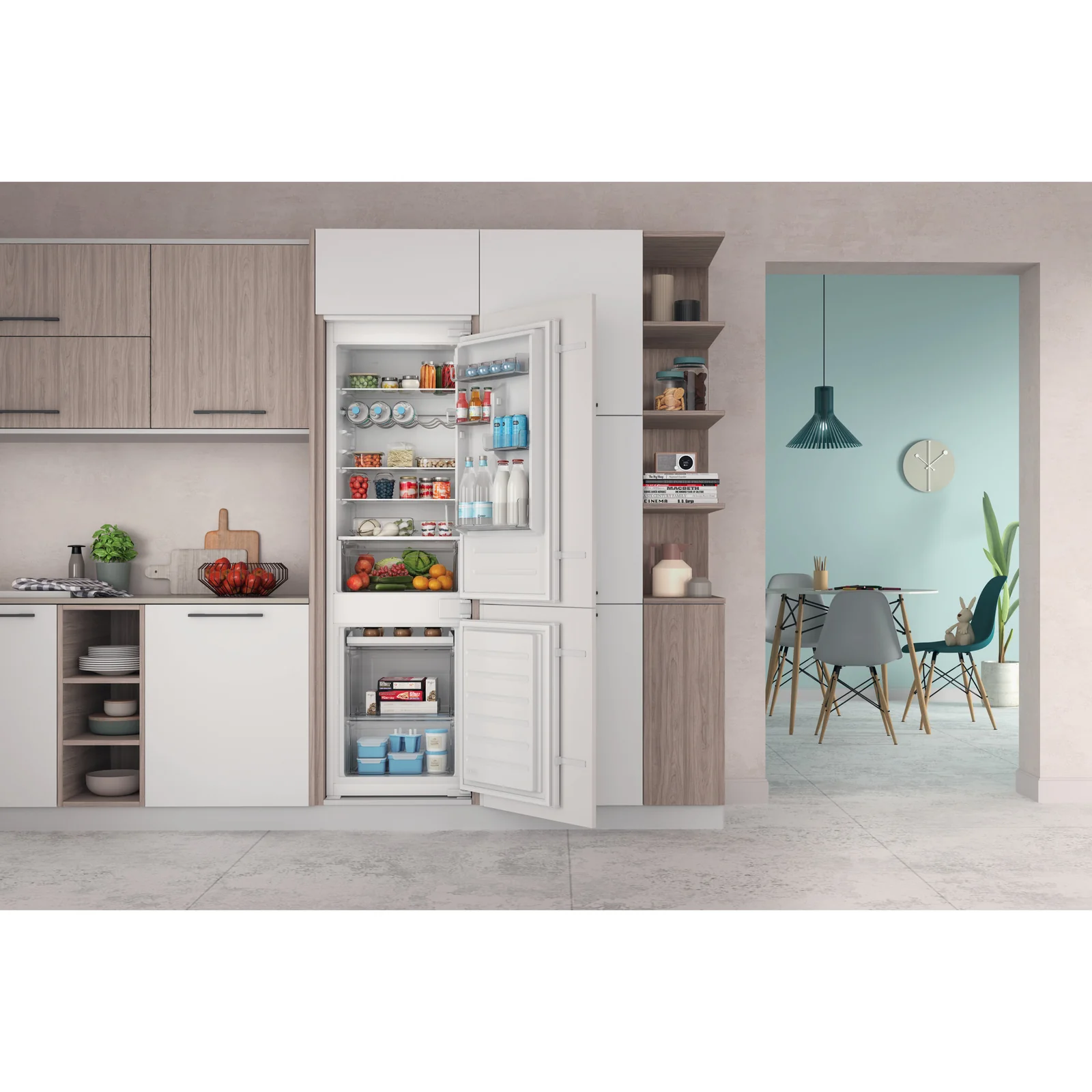 Indesit INC18D011B1 268L Integrated Fridge Freezer