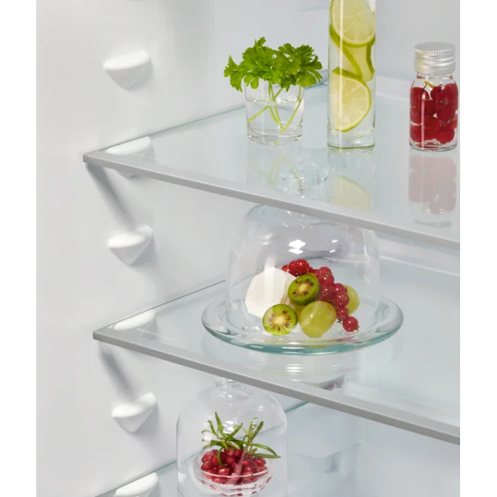 AEG Series 7000 NSC7N18ZES 257L Integrated Fridge Freezer