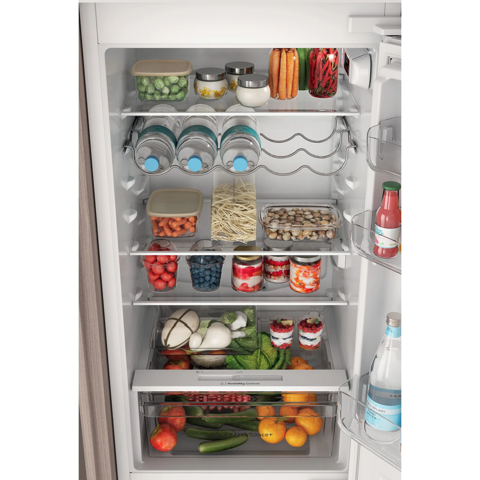 Indesit INC18D011B1 268L Integrated Fridge Freezer