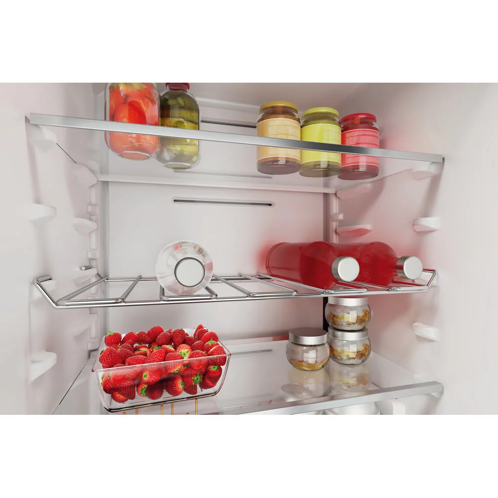 Hotpoint Total No Frost HTC20 T322 UK 280L Integrated Fridge Freezer