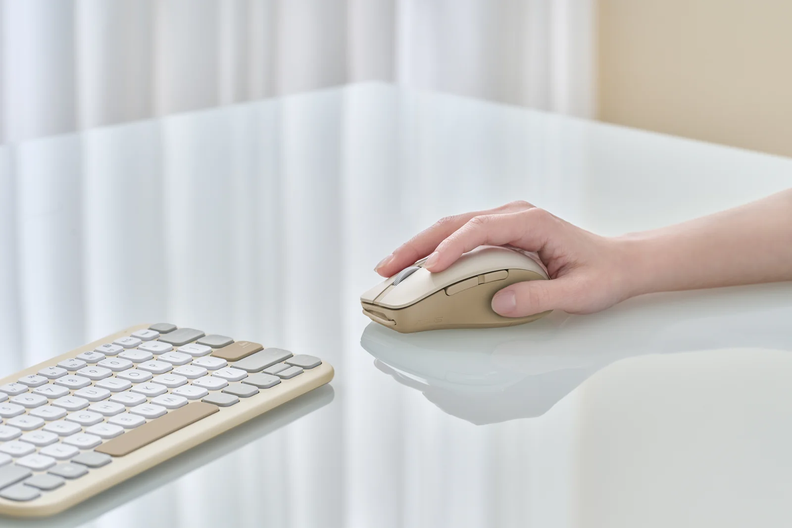 ASUS SmartO MD200 Silent Plus Wireless Mouse