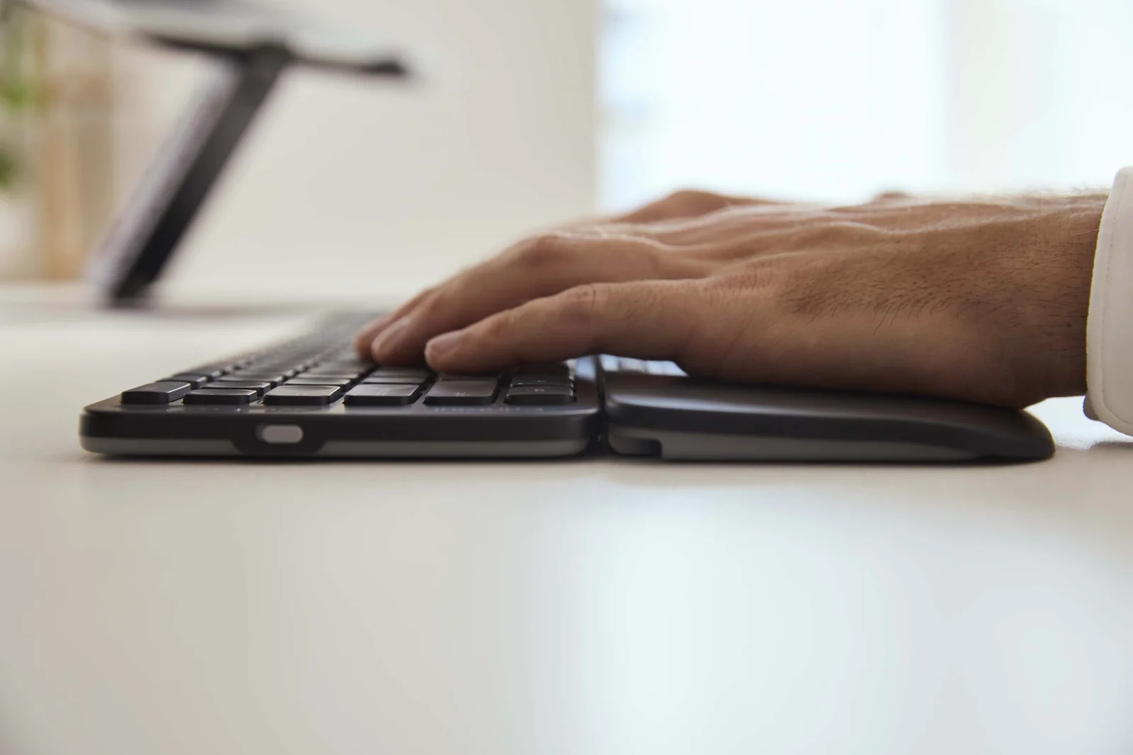 Contour Design Balance Wireless Keyboard, Nordic