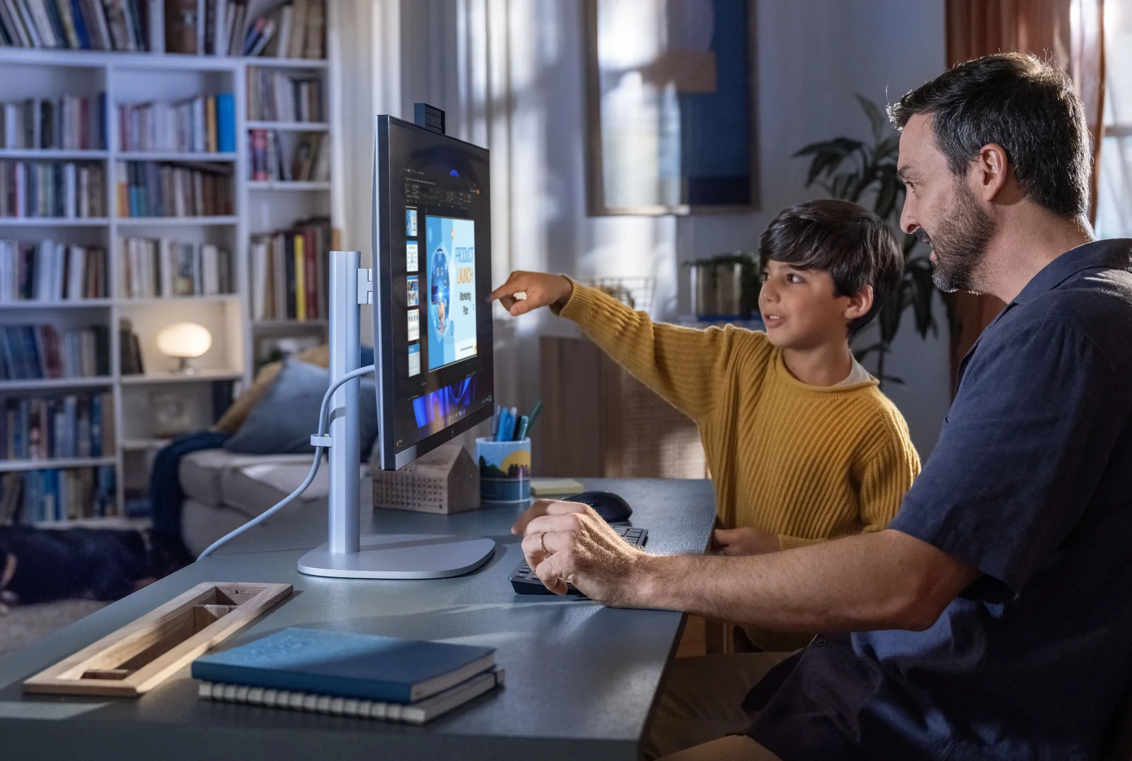 HP EliteStudio 8 AiO G1i U523516GB/512PC 23.8" All-in-One, Intel Core Ultra 5 235, 16GB RAM, 512GB SSD
