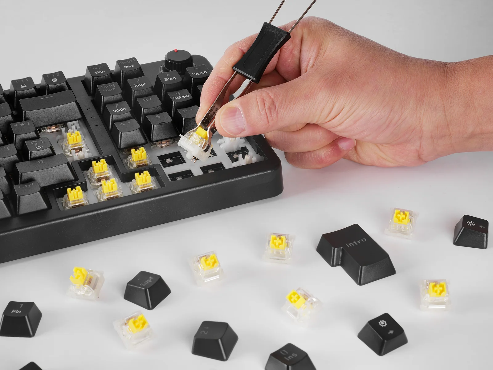Mars Gaming MKPROYFR Keyboard Black, French