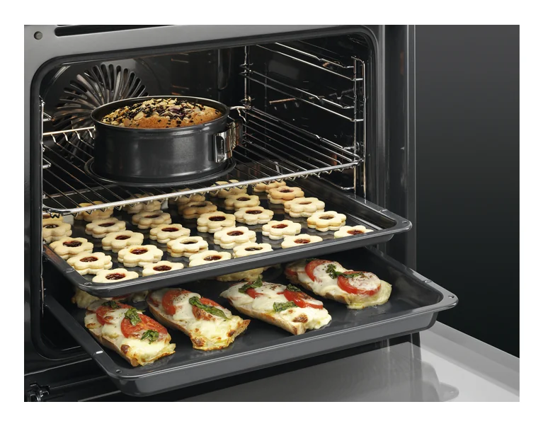 AEG Series 3000 BPX53506EM oven